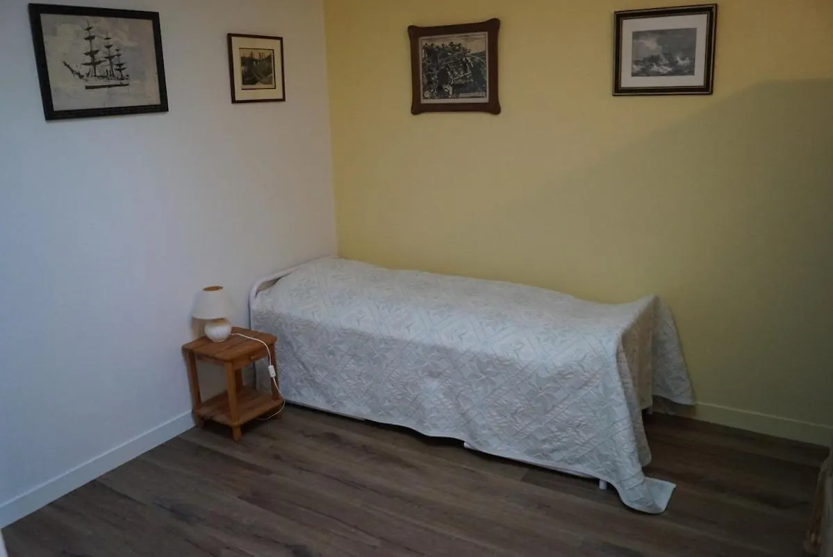 Appartement Vue Exceptionnelle Mer - 3 Chambres Требёрдан Апартаменты